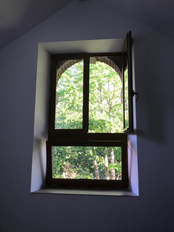Studio Dans Les Ecuries Du Chateau Bonnelles Eksteriør bilde