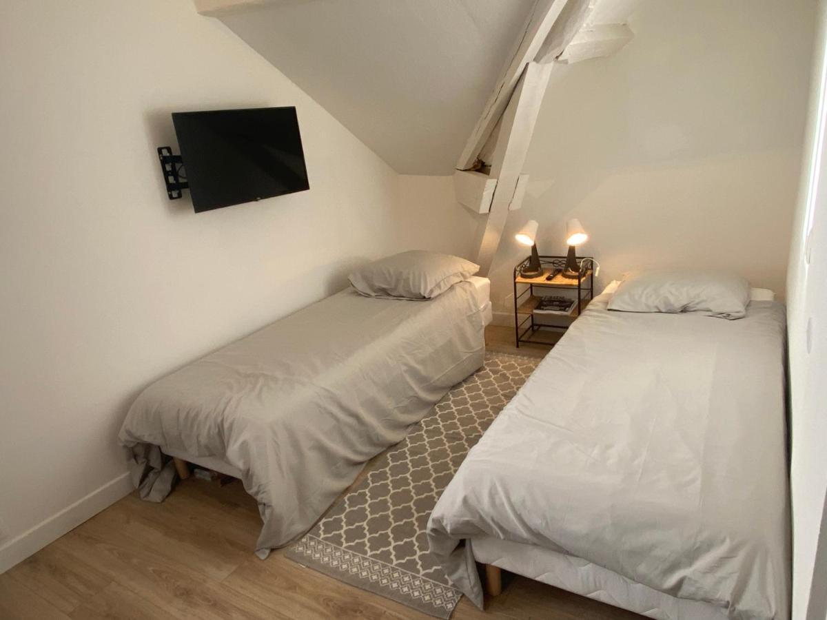 Studio Dans Les Ecuries Du Chateau Bonnelles Eksteriør bilde